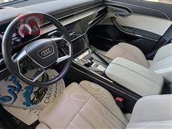 اودي A8